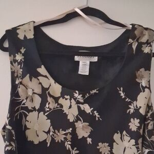 Studio I Black and Tan Floral DRESS
